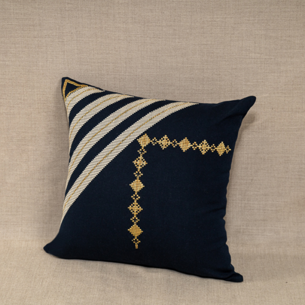 Handmade Woven Pillow pil-003