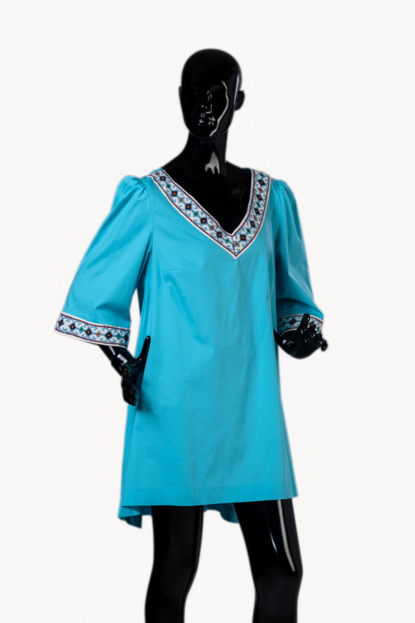 Oversized Μπλούζα με Χειροποίητο Υφαντό Κέντημα "Aqua Lumière"