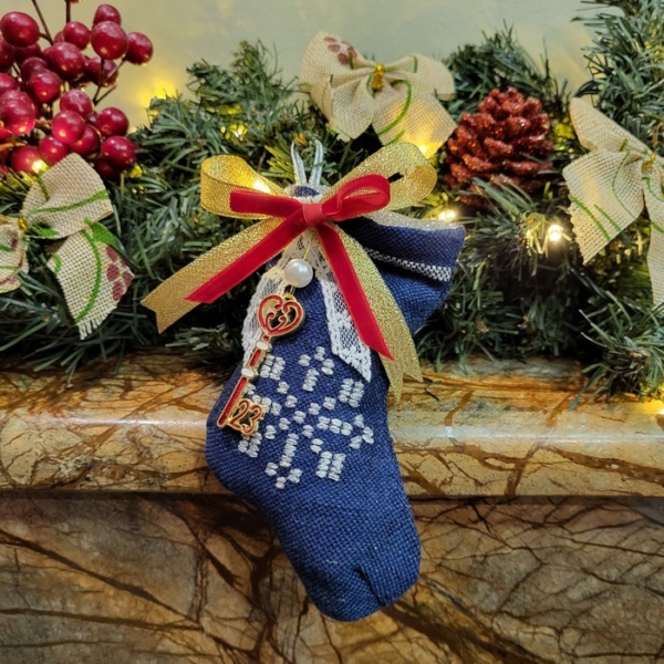 Mini Christmas Boot Snowflake with Key