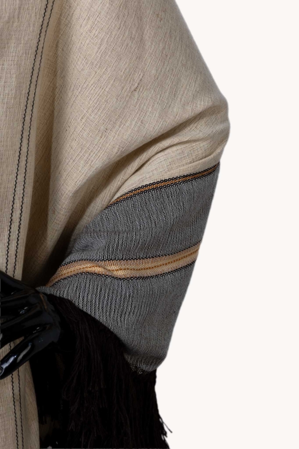 Handmade woven scarf with fringe “Irida”