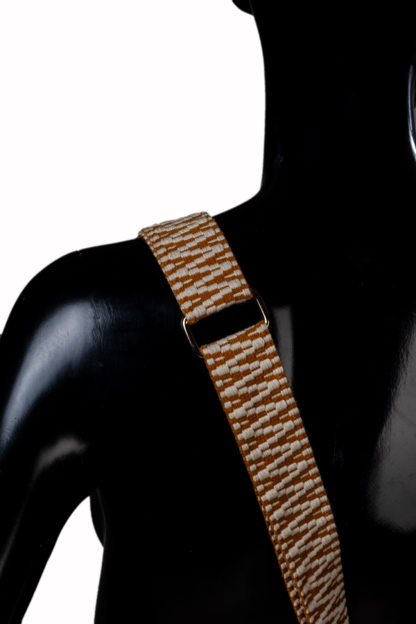 Handmade woven belt bag “Élan Heritage”